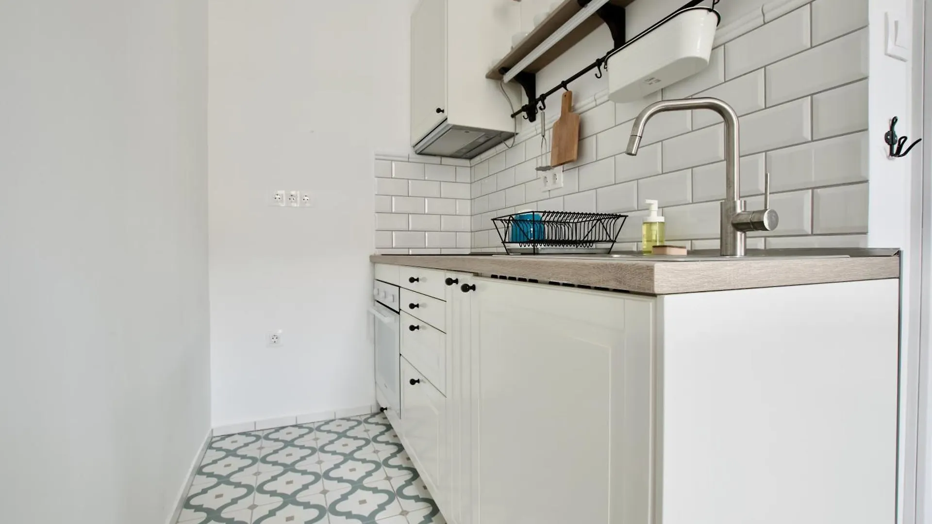 Studio Apartment By Hi5 Apartments- Erzsebet 44 Budapest