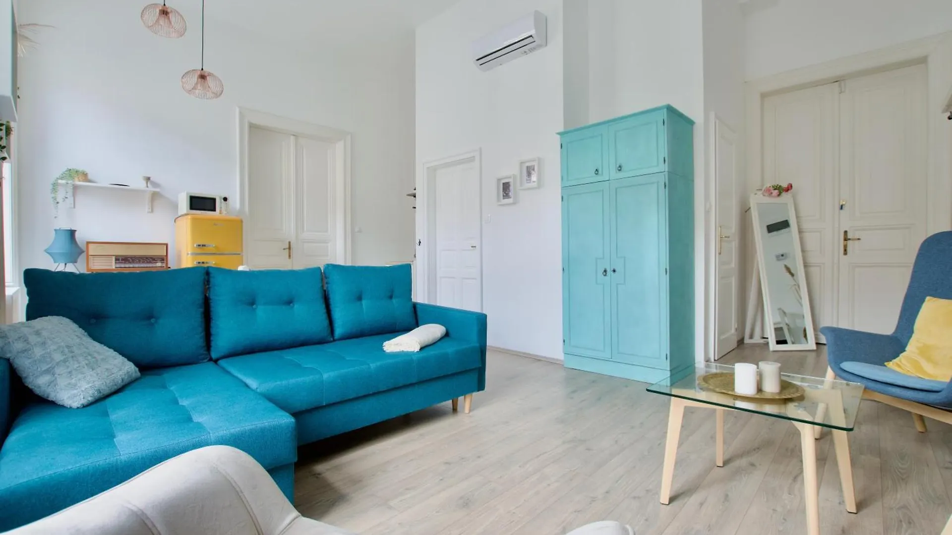 Studio Apartment By Hi5 Apartments- Erzsebet 44 Budapest Ungern