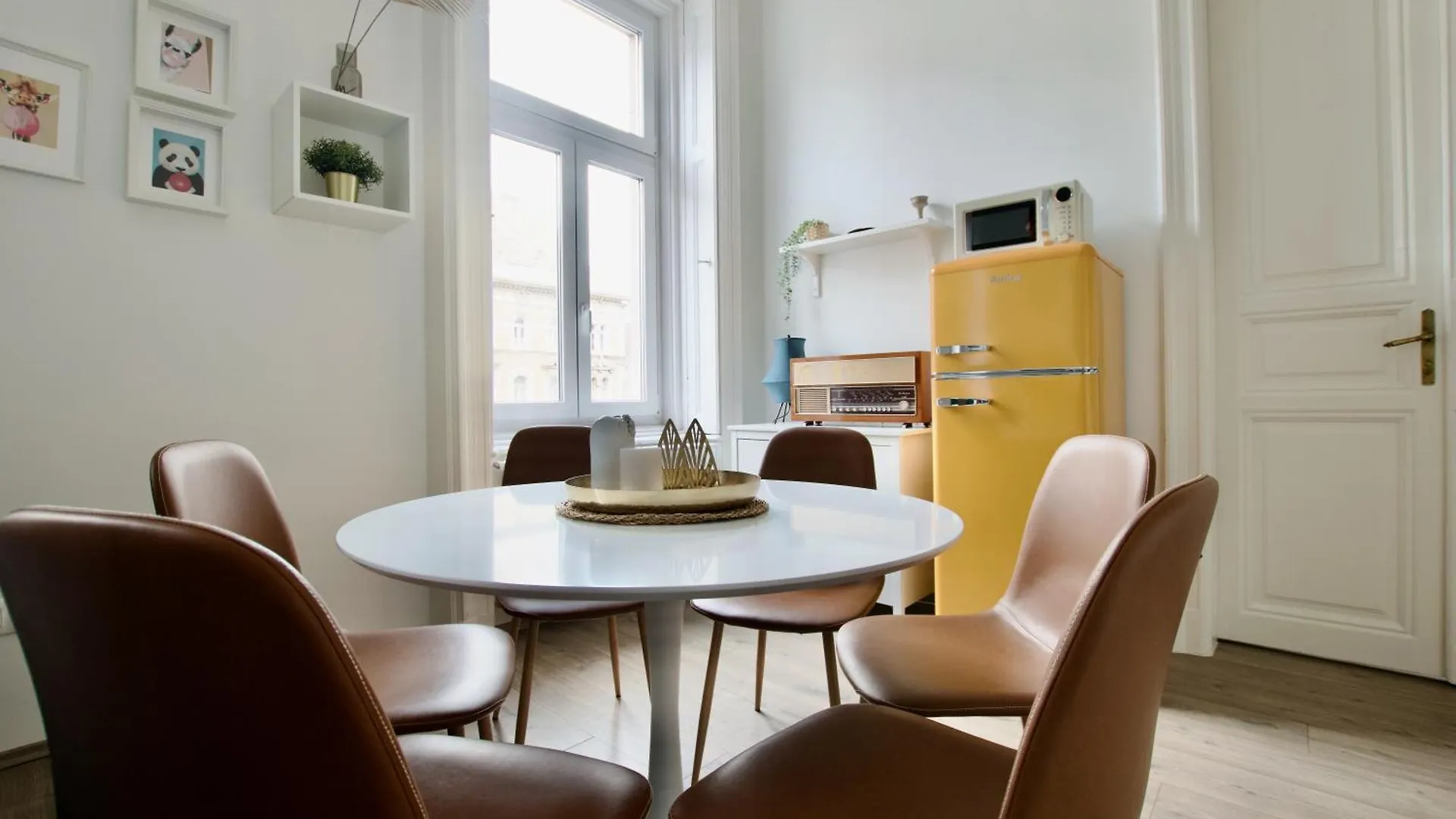 Studio Apartment By Hi5 Apartments- Erzsebet 44 Budapest Ungern