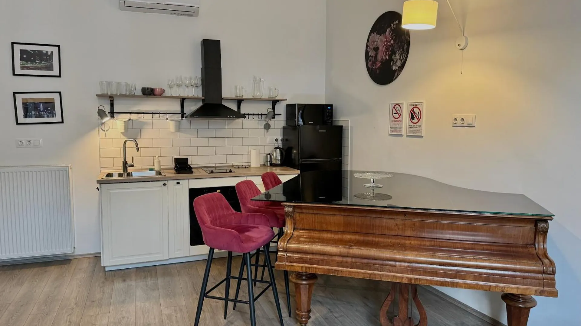 Studio Apartment By Hi5 Apartments- Erzsebet 44 Budapest
